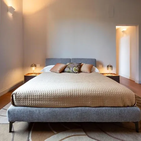 Comfortable Wide In The Core Of Lägenhet *